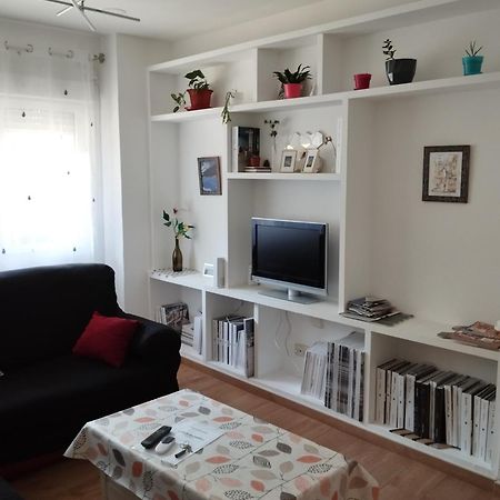 Apartamento Luminoso Y Nuevo En Madrid Rio Kültér fotó