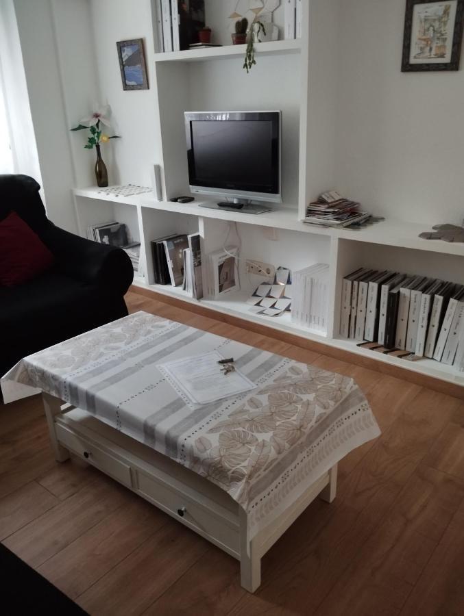 Apartamento Luminoso Y Nuevo En Madrid Rio Kültér fotó