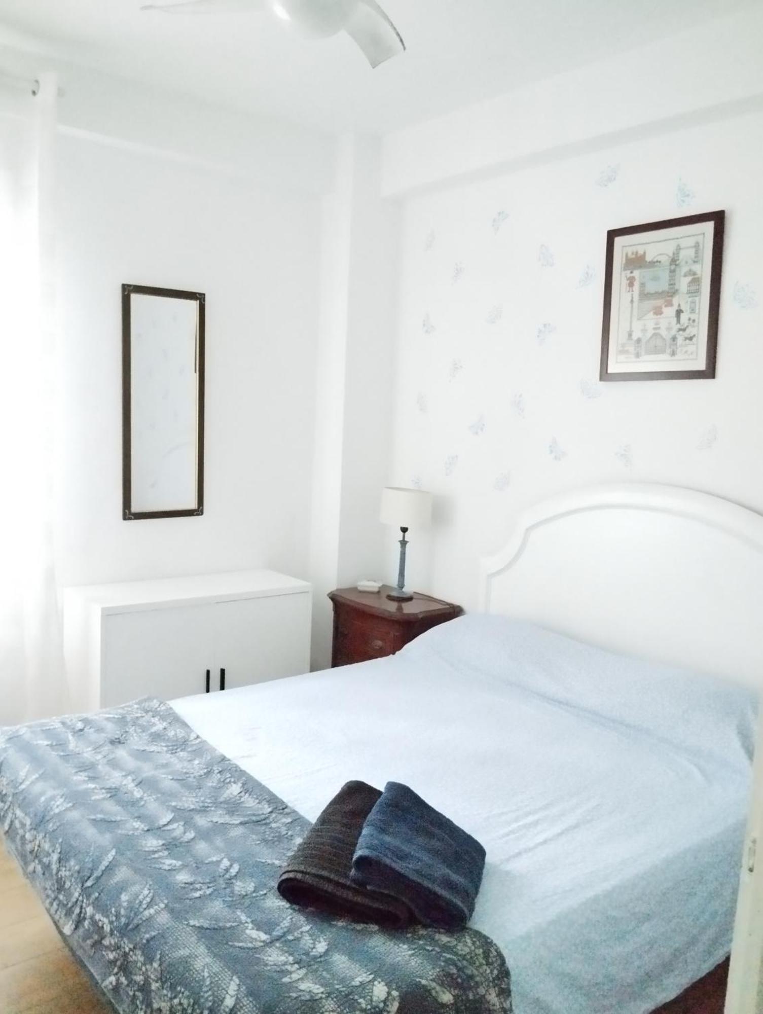 Apartamento Luminoso Y Nuevo En Madrid Rio Kültér fotó